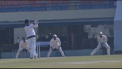 Players in action during the Ranji Trophy match between Punjab and J&K. (HT Photo) Players in action during the Ranji Trophy match between Punjab and J&K. (HT Photo)