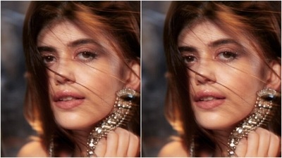 Styled by fashion stylist Meera Godbole, Sanjana wore her tresses open in straight locks with a side part as she posed for the cameras. (Instagram/@sanjanasanghi96) Styled by fashion stylist Meera Godbole, Sanjana wore her tresses open in straight locks with a side part as she posed for the cameras. (Instagram/@sanjanasanghi96)