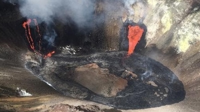 Hawaii’s Kilauea volcano: Photo of man urinating at Hawaii’s Volcano viewing site draws backlash (AP) Hawaii’s Kilauea volcano: Photo of man urinating at Hawaii’s Volcano viewing site draws backlash (AP)