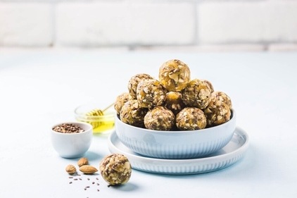 Sugar-free apricot sesame laddu Sugar-free apricot sesame laddu