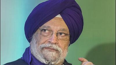 Addressing the Global South Summit, Union petroleum minister Hardeep Singh Puri said oil giants such as Chevron, ExxonMobil and Total are keen to invest in the country. (PTI) Addressing the Global South Summit, Union petroleum minister Hardeep Singh Puri said oil giants such as Chevron, ExxonMobil and Total are keen to invest in the country. (PTI)