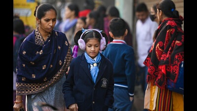 An order to this effect was issued by the director, school education, Chandigarh, on Friday owing to the chilly and foggy conditions in the region. (HT File Photo/For representation)