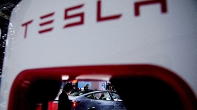 Tesla EV prices: Tesla slashes prices of it electric vehicles in US. (REUTERS)