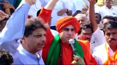 Mruthynjaya Swamiji reminded CM Bommai's promise by "swearing on his mother” to provide appropriate reservation to the community. (ANI) Mruthynjaya Swamiji reminded CM Bommai's promise by "swearing on his mother” to provide appropriate reservation to the community. (ANI)