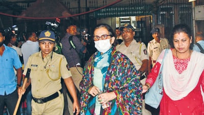 Mumbai, India – Dec 26, 2022: Former MD & CEO of ICICI Bank Chanda Kochhar, leaves after appearing in a special CBI court, at Session Court, in Mumbai, India, on Monday, Dec 26, 2022. (Photo by Bhushan Koyande/HT Photo) (HT PHOTO)