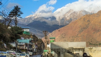 Joshimath: Snow covered mountains near Joshimath in Chamoli district of Uttarakhand, (PTI) Joshimath: Snow covered mountains near Joshimath in Chamoli district of Uttarakhand, (PTI)