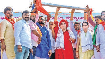 Panchamasali community staged a massive protest at chief minister Basavaraj Bommai’s in his home constituency Shiggaon . (PTI) Panchamasali community staged a massive protest at chief minister Basavaraj Bommai’s in his home constituency Shiggaon . (PTI)