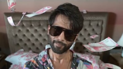 Shahid Kapoor is making his OTT debut with Farzi. Shahid Kapoor is making his OTT debut with Farzi.