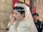 China forced marriage: A Chinese bride breaks down on her wedding day saying she doesn’t love future husband. (Baidu) China forced marriage: A Chinese bride breaks down on her wedding day saying she doesn’t love future husband. (Baidu)