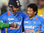 Suresh Raina with Sachin Tendulkar(File) Suresh Raina with Sachin Tendulkar(File)