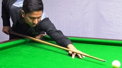 PSPB's Laxman Rawat beat Mumbai's Kreishh Gurbaxani 6-4 (40-52, 83-4, 94-22, 88-28, 54-19, 9-75, 48-63, 45-51, 84-1, 80-39) in the quarter-finals of the NSCI All India Snooker Open. (HT Photo) PSPB's Laxman Rawat beat Mumbai's Kreishh Gurbaxani 6-4 (40-52, 83-4, 94-22, 88-28, 54-19, 9-75, 48-63, 45-51, 84-1, 80-39) in the quarter-finals of the NSCI All India Snooker Open. (HT Photo)