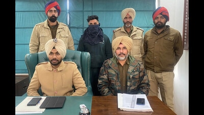 The accused in custody of Ludhiana police. (HT Photo)