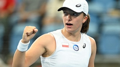 Iga Swiatek in action. (REUTERS)