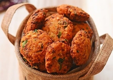 Dal vada is a crispy snack to enjoy with tea. Dal vada is a crispy snack to enjoy with tea.