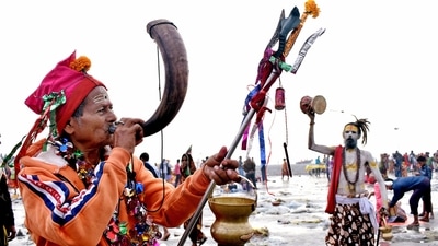 Devotees and sadhu ritual during the Gangasagar Mela on Makar Sankranti, in Kolkata on Saturday. India's second-largest pilgrimage gathering, after the Kumbh Mela, is considered to be the Gangasagar Mela, which takes place around Makar Sankrati (middle January). At Sagar Island's southern edge in West Bengal, it attracts hundreds of devotees who come across to seek righteousness throughout the winter months of the year. (Shyamal Maitra) Devotees and sadhu ritual during the Gangasagar Mela on Makar Sankranti, in Kolkata on Saturday. India's second-largest pilgrimage gathering, after the Kumbh Mela, is considered to be the Gangasagar Mela, which takes place around Makar Sankrati (middle January). At Sagar Island's southern edge in West Bengal, it attracts hundreds of devotees who come across to seek righteousness throughout the winter months of the year. (Shyamal Maitra)