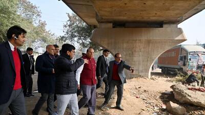 Delhi lieutenant governor Vinai Kumar Saxena inspects construction work of Barapullah Phase-3 in New Delhi. Last week, lieutenant governor VK Saxena oversaw the handing over ceremony of 6 acres. (ANI) Delhi lieutenant governor Vinai Kumar Saxena inspects construction work of Barapullah Phase-3 in New Delhi. Last week, lieutenant governor VK Saxena oversaw the handing over ceremony of 6 acres. (ANI)