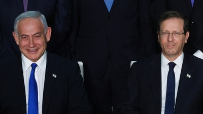 Israeli President Isaac Herzog and Prime Minister Benjamin Netanyahu are seen. (Reuters)