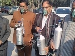 The BJP has been blaming the AAP government for its failure to control the pollution in the national capital.(ANI) The BJP has been blaming the AAP government for its failure to control the pollution in the national capital.(ANI)