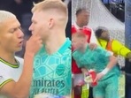 Aaron Ramsdale was heckled by Richarlison and then attacked by a fan.(Twitter) Aaron Ramsdale was heckled by Richarlison and then attacked by a fan.(Twitter)