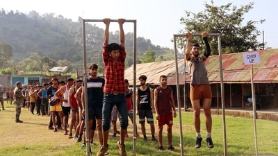 The Rashtriya Rifles conducts a preparatory session for Agnipath aspirants in J&K. (ANI file) The Rashtriya Rifles conducts a preparatory session for Agnipath aspirants in J&K. (ANI file)