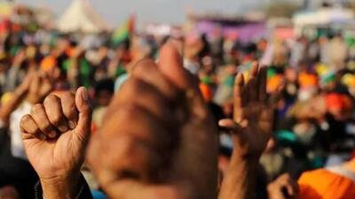 AAP workers took out a protest march in Karnal and urged the government to restore the pension and ration to them. (HT File Photo)
