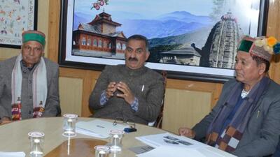 Himachal CM Sukhvinder Singh Sukhu presided over the high level disaster management meeting at Himachal Pradesh secretariat in Shimla. (HT Photo)