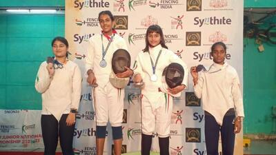 The team comprising Kritika, Shanaya, Mannat Bhatia and Gunjan posing with their medals at the 24th Sub-Junior National Fencing Championship at Ernakulam, Kerala. (HT Photo)