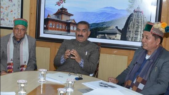 Himachal CM Sukhvinder Singh Sukhu presided over the high level disaster management meeting at Himachal Pradesh secretariat in Shimla. (HT Photo)