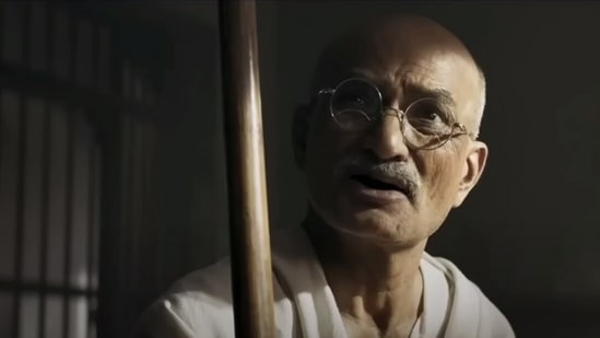 Mahatma Gandhi's great-grandson Tushar Gandhi reacted to Rajkumar Santoshi's Gandhi Godse-Ek Yudh. 