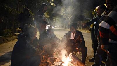Delhi recorded a minimum temperature of 2.4°C. (Hindustan Times) Delhi recorded a minimum temperature of 2.4°C. (Hindustan Times)