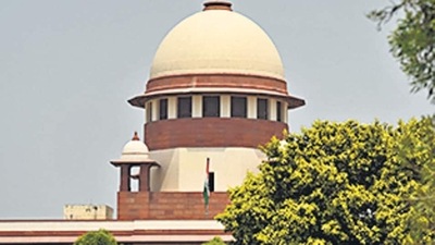 The Supreme Court is hearing a tussle between the Centre and the Delhi government over who controls the bureaucracy in Delhi. (HT Photo) The Supreme Court is hearing a tussle between the Centre and the Delhi government over who controls the bureaucracy in Delhi. (HT Photo)