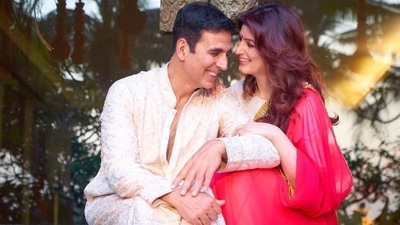 Akshay Kumar has shared an unseen pic with Twinkle Khanna. Akshay Kumar has shared an unseen pic with Twinkle Khanna.
