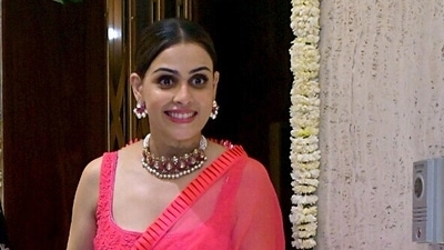 Genelia Deshmukh at a Diwali party last year. (ANI) Genelia Deshmukh at a Diwali party last year. (ANI)