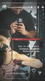 Samantha posted a picture of herself as she worked out inside the gym.