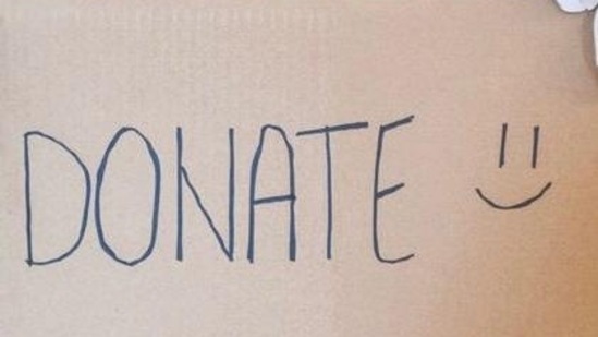 Create a donation pile: As you declutter, set aside a pile of items that can be donated to charity. This will not only help you declutter but will also be a way of giving back to the community.(Pinterest)