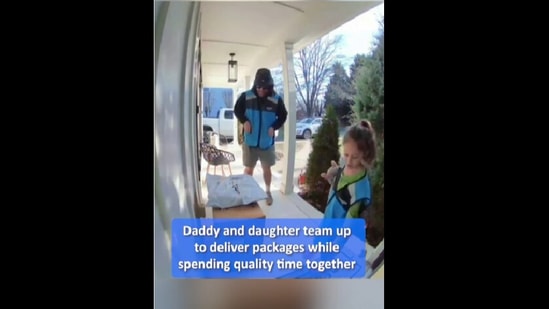 Dad brings daughter to work, internet is loving it. (Instagram/@majically)