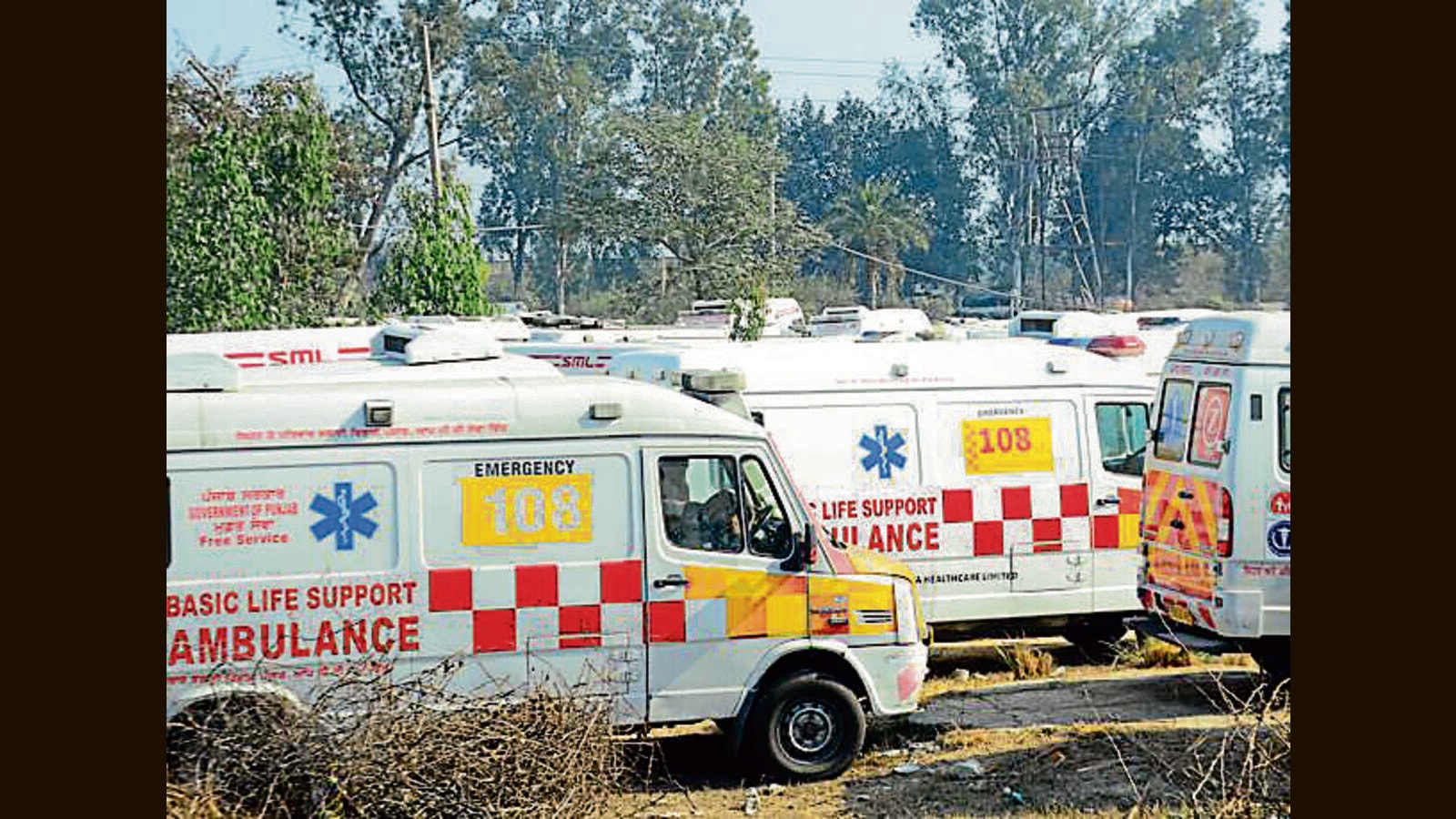 108 ambulance employees call off strike after meeting health minister