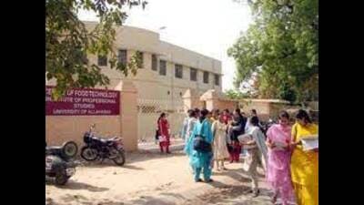 17 students of Centre of Food Technology at Allahabad University bag jobs (File)