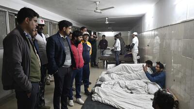Gurugram, India-January 18, 2023: The Deputy Commissioner(DC) Nishant Kumar Yadav inspected the Bhim Nagar night shelter and reviewed the facilities near Government School on Tuesday night, in Gurugram, India, on Wednesday, 18 January 2023. (Photo by Parveen Kumar/Hindustan Times)(Pic to go with Leena Dhankar's story) Gurugram, India-January 18, 2023: The Deputy Commissioner(DC) Nishant Kumar Yadav inspected the Bhim Nagar night shelter and reviewed the facilities near Government School on Tuesday night, in Gurugram, India, on Wednesday, 18 January 2023. (Photo by Parveen Kumar/Hindustan Times)(Pic to go with Leena Dhankar's story)