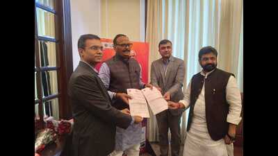 The investments are likely to generate 32,000 job opportunities in U.P. (HT Photo)