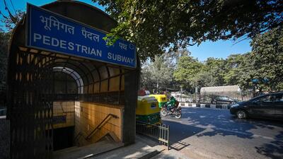 The spot where the accident took place near IIT gate in New Delhi on Wednesday. (Sanchit Khanna/HT Photo) The spot where the accident took place near IIT gate in New Delhi on Wednesday. (Sanchit Khanna/HT Photo)