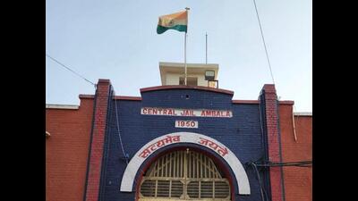 The woman, identified as Reeta, an undertrial from Mullana area, who suffered bullet injury inside Ambala Central Jail. (HT Photo) The woman, identified as Reeta, an undertrial from Mullana area, who suffered bullet injury inside Ambala Central Jail. (HT Photo)