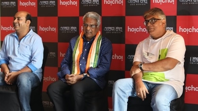 Abirban Chakrabarti (left), Sujan Dasgupta (middle) and Joydeep Mukherjee (right) at the trailer launch of Eken Babu Ebar Kolkatay in Kolkata. (HT photos) Abirban Chakrabarti (left), Sujan Dasgupta (middle) and Joydeep Mukherjee (right) at the trailer launch of Eken Babu Ebar Kolkatay in Kolkata. (HT photos)