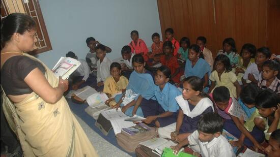 2022-aser-report-attendance-in-bihar-schools-far-below-national