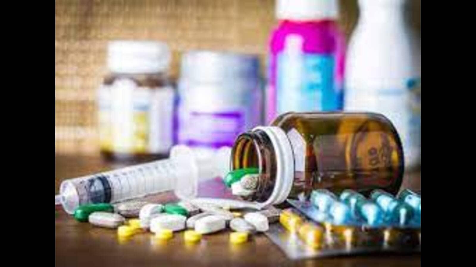 Now, expert committee to plan medicine supply in govt hospitals in UP