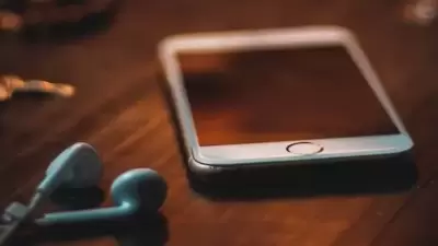 Top 10 5G mobiles to buy this Republic Day Sale on Amazon (https://www.pexels.com) Top 10 5G mobiles to buy this Republic Day Sale on Amazon (https://www.pexels.com)