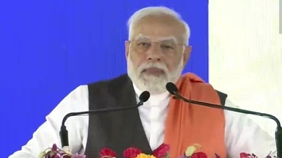Prime Minister Narendra Modi on Thursday address the public in Karnataka's Yadgiri. (ANI) Prime Minister Narendra Modi on Thursday address the public in Karnataka's Yadgiri. (ANI)