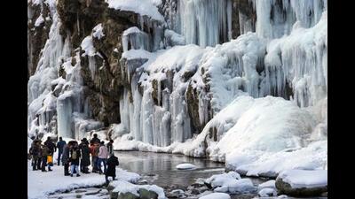 Parts of Kashmir, including summer capital Srinagar, received light snowfall during the wee hours on Thursday. (PTI) Parts of Kashmir, including summer capital Srinagar, received light snowfall during the wee hours on Thursday. (PTI)