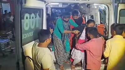 Students of the Morarji Desai residential school in Gondhichatnalli in Shivamogga district fell ill allegedly after consuming a meal. (HT Photo) Students of the Morarji Desai residential school in Gondhichatnalli in Shivamogga district fell ill allegedly after consuming a meal. (HT Photo)