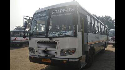 The contract workers’ union of the Punjab Roadways, Punbus and PRTC has accused the Aam Aadmi Party-led Punjab government of not fulfilling their demands, including to regularise their services agreed upon on December 19 in a meeting with Vijay Kumar Janjua, chief secretary, Punjab. (HT File)
